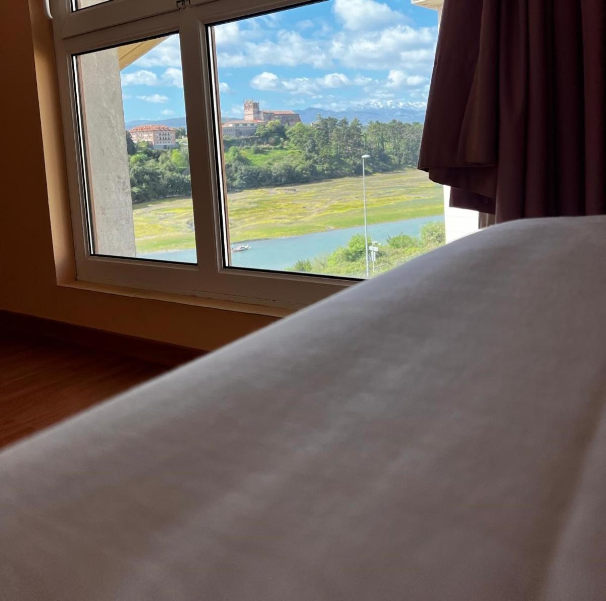 Hotel Faro De San Vicente San Vicente De La Barquera Ngoại thất bức ảnh
