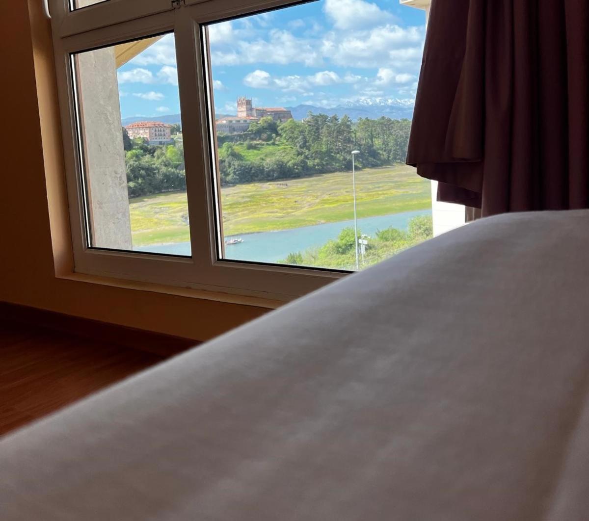 Hotel Faro De San Vicente San Vicente De La Barquera Ngoại thất bức ảnh